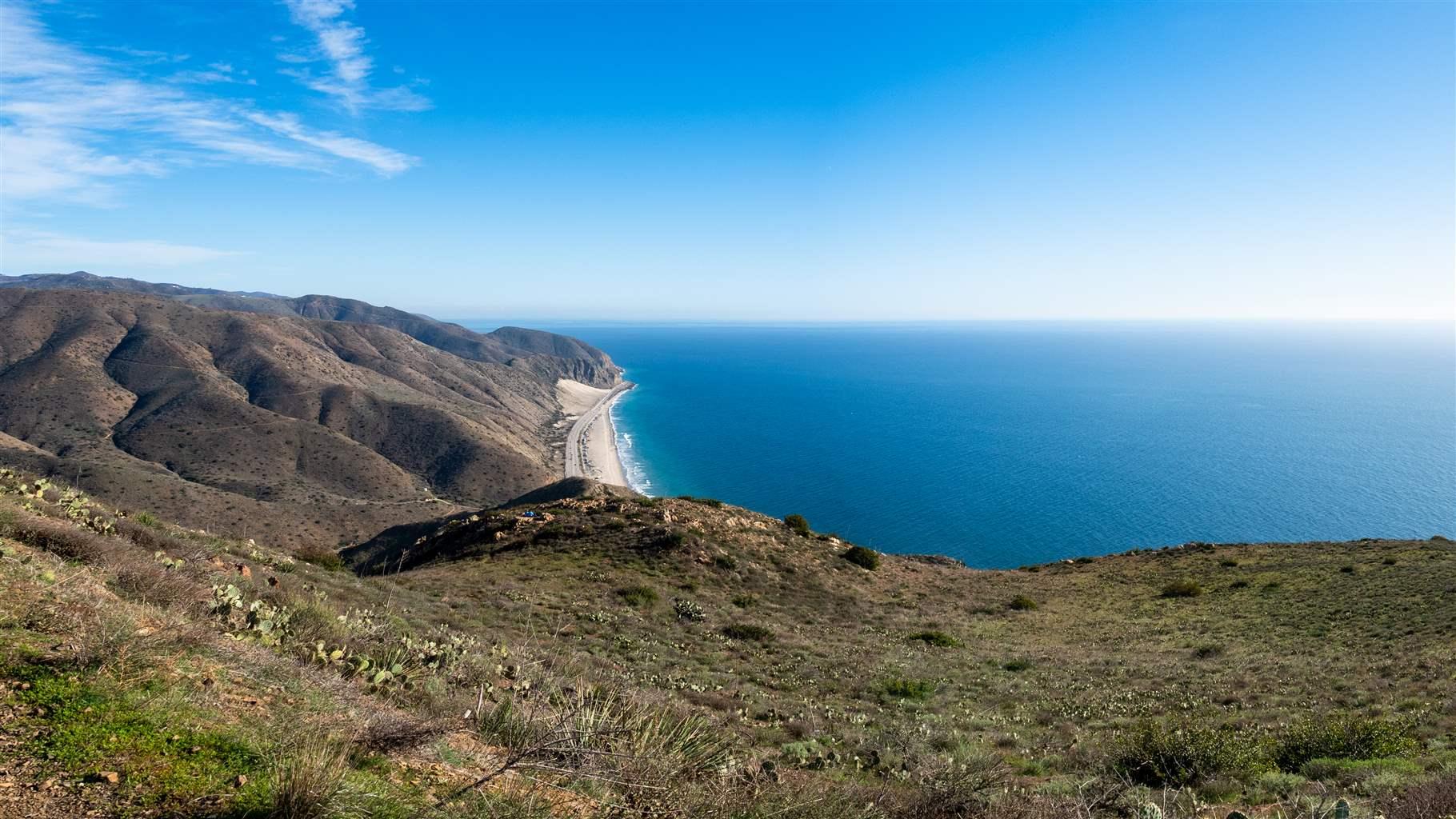 View of Pacific Ocean and Pacific Coast Highway, Highway One, from Chumash and Mugu Peak trail, Point Mugu State Park, Ventura County, California, USA. Jennifer Wan, iStock.