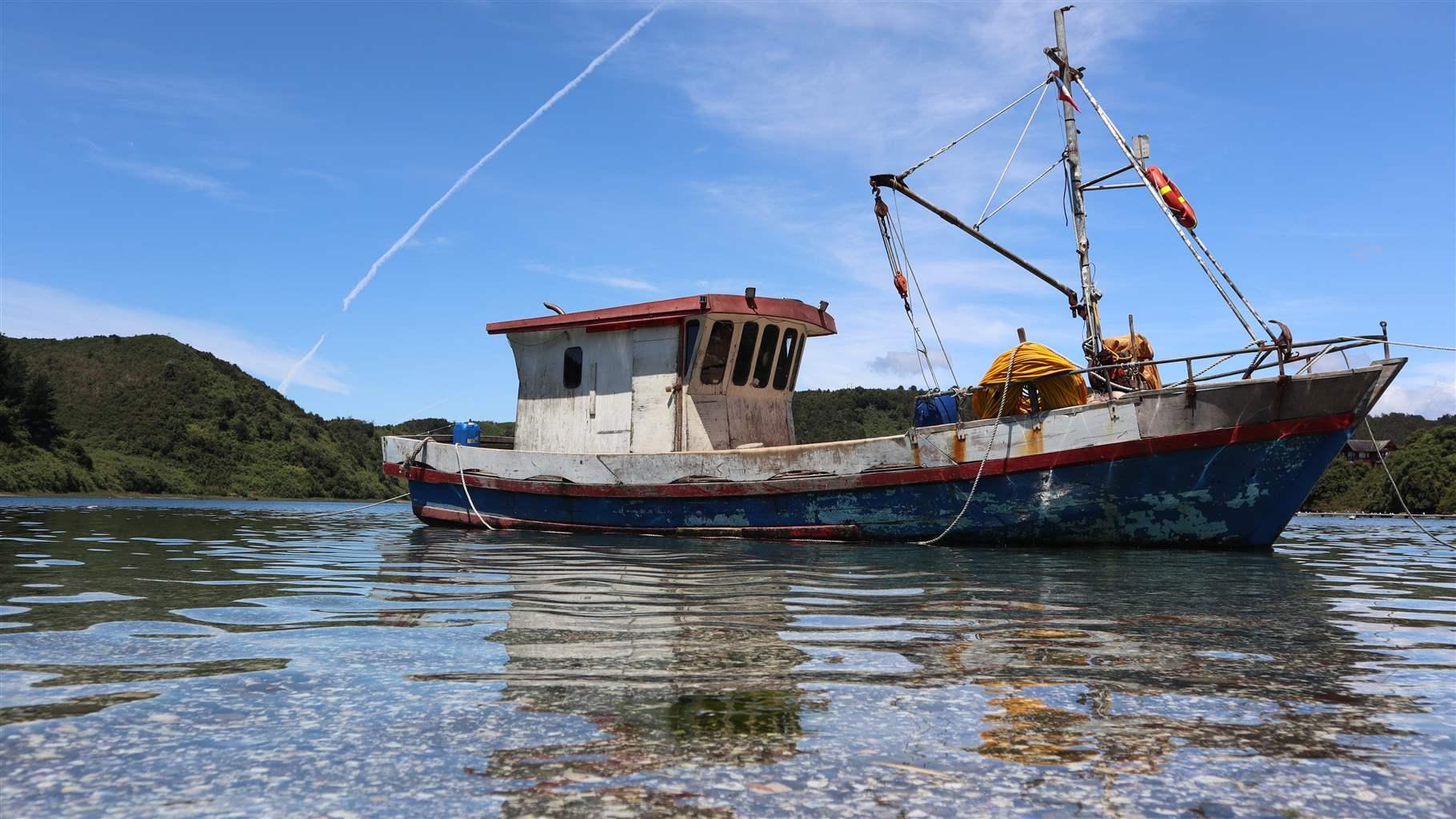 Fishing boat